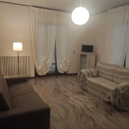 Ampio Fino A 9 Ospiti *